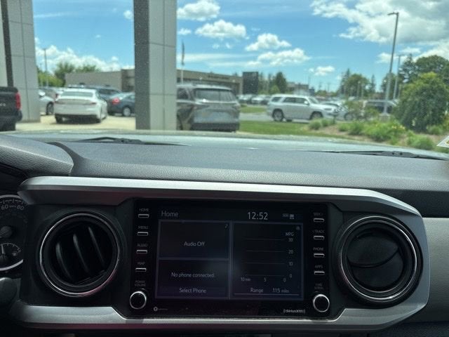 2023 Toyota Tacoma SR5 Double Cab 5' Bed V6 AT