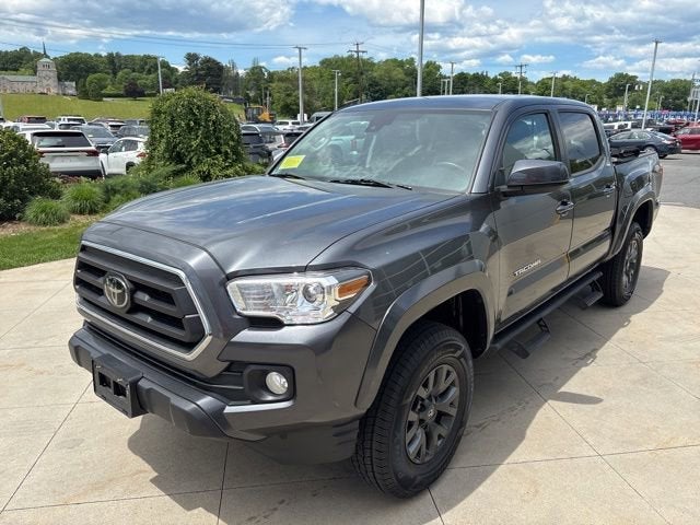 2023 Toyota Tacoma SR5 Double Cab 5' Bed V6 AT