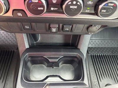 2023 Toyota Tacoma SR5 Double Cab 5' Bed V6 AT