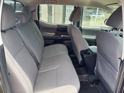 2023 Toyota Tacoma SR5 Double Cab 5' Bed V6 AT