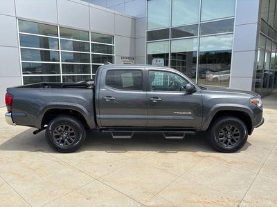 2023 Toyota Tacoma SR5 Double Cab 5' Bed V6 AT