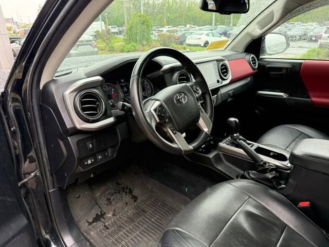 2021 Toyota Tacoma SR5 Double Cab 6' Bed V6 AT
