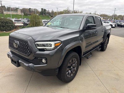 2022 Toyota Tacoma Limited Double Cab 5' Bed V6 AT