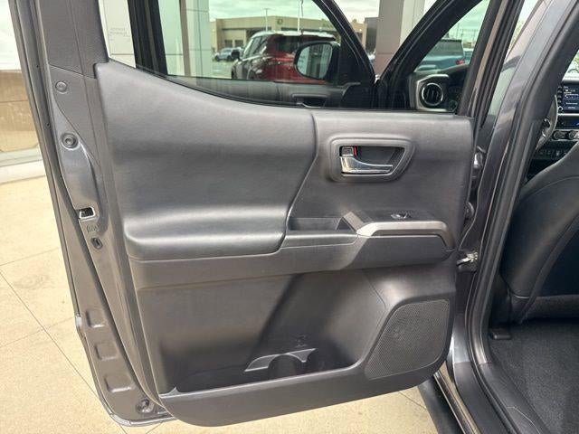 2022 Toyota Tacoma Limited Double Cab 5' Bed V6 AT