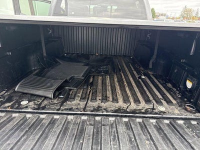 2022 Toyota Tacoma Limited Double Cab 5' Bed V6 AT