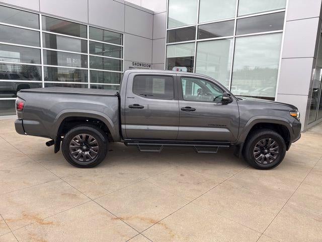 2022 Toyota Tacoma Limited Double Cab 5' Bed V6 AT