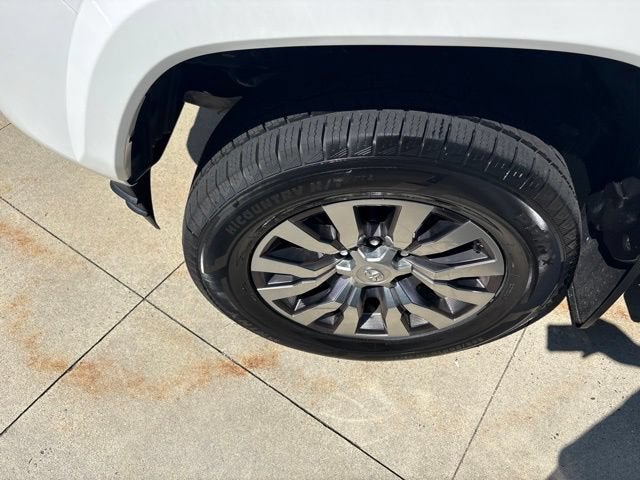 2021 Toyota Tacoma Limited Double Cab 5' Bed V6 AT