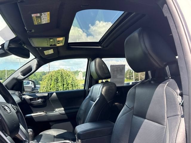 2021 Toyota Tacoma Limited Double Cab 5' Bed V6 AT