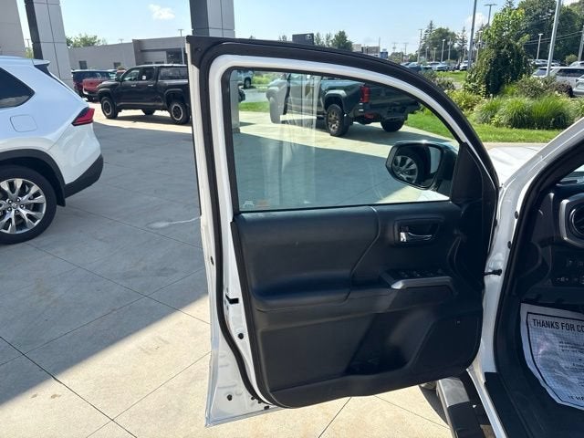 2021 Toyota Tacoma Limited Double Cab 5' Bed V6 AT