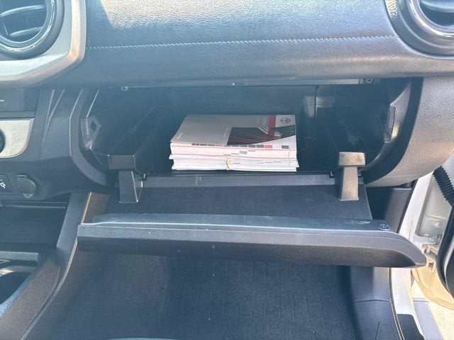 2021 Toyota Tacoma Limited Double Cab 5' Bed V6 AT