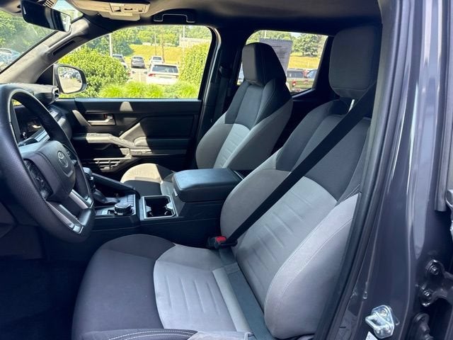 2025 Toyota Tacoma Base