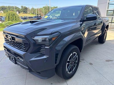 2025 Toyota Tacoma Base
