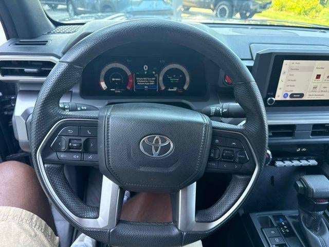 2025 Toyota Tacoma Base