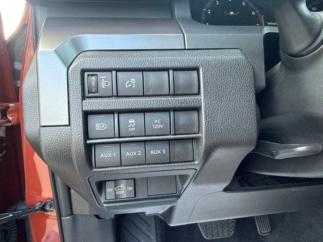 2025 Toyota Tacoma Base