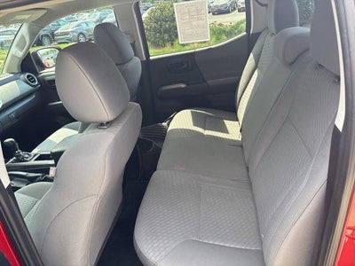 2023 Toyota Tacoma SR5 Double Cab 5' Bed V6 AT