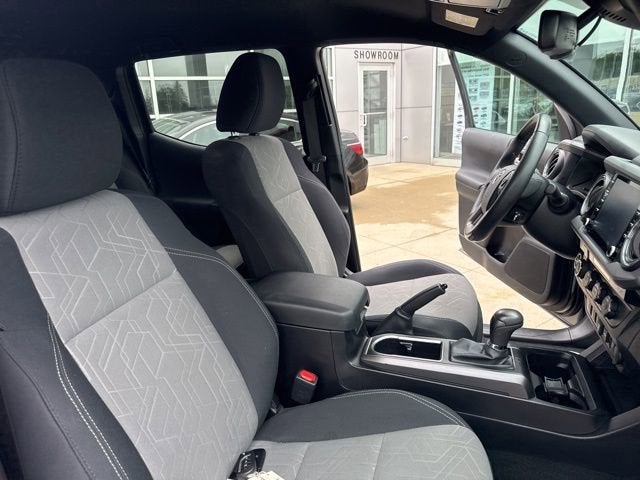 2023 Toyota Tacoma TRD Sport Double Cab 5' Bed V6 AT