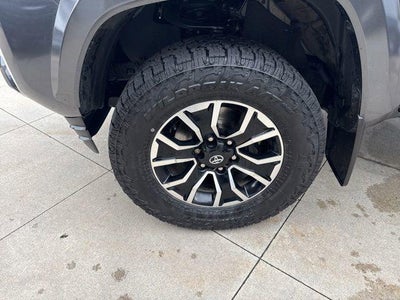 2023 Toyota Tacoma TRD Sport Double Cab 5' Bed V6 AT