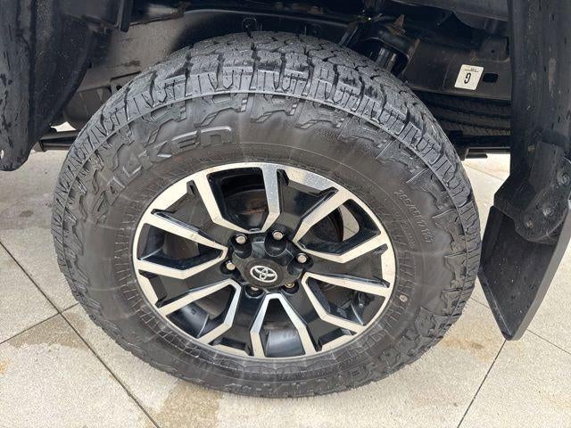 2023 Toyota Tacoma TRD Sport Double Cab 5' Bed V6 AT