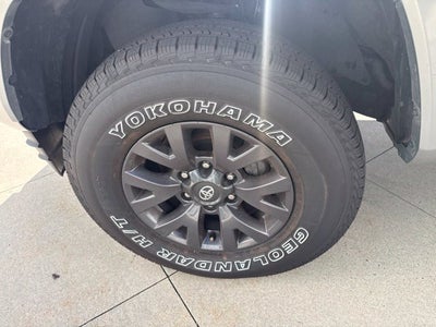 2023 Toyota Tacoma SR5 Double Cab 5' Bed V6 AT