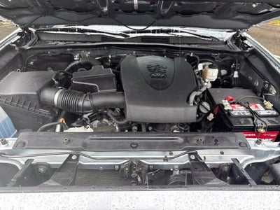 2023 Toyota Tacoma SR5 Double Cab 5' Bed V6 AT