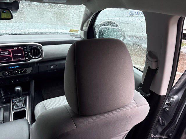 2023 Toyota Tacoma SR5 Double Cab 5' Bed V6 AT