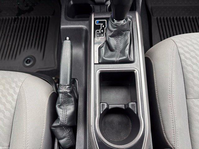2023 Toyota Tacoma SR5 Double Cab 5' Bed V6 AT