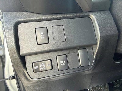 2023 Toyota Tacoma SR5 Double Cab 5' Bed V6 AT