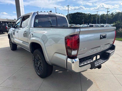 2023 Toyota Tacoma SR5 Double Cab 5' Bed V6 AT