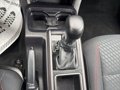 2023 Toyota Tacoma SR5 Double Cab 5' Bed V6 AT