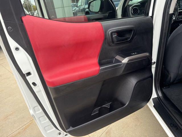 2023 Toyota Tacoma SR5 Double Cab 5' Bed V6 AT