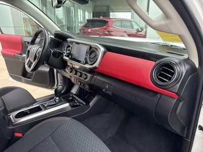 2023 Toyota Tacoma SR5 Double Cab 5' Bed V6 AT