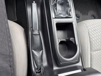 2023 Toyota Tacoma SR Double Cab 5' Bed V6 AT