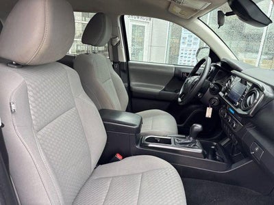 2023 Toyota Tacoma SR Double Cab 5' Bed V6 AT