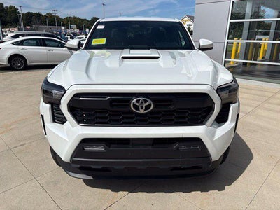 2025 Toyota Tacoma Base