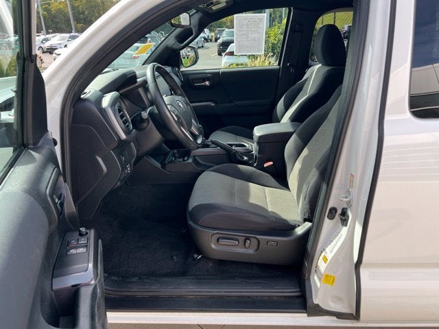 2022 Toyota Tacoma Base