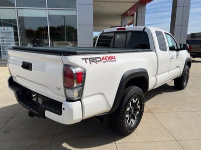 2022 Toyota Tacoma Base