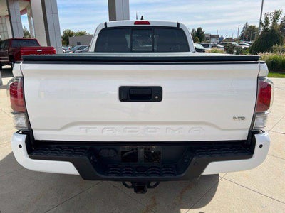 2022 Toyota Tacoma Base
