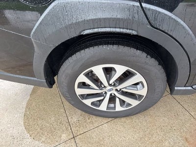 2025 Subaru Outback Premium AWD