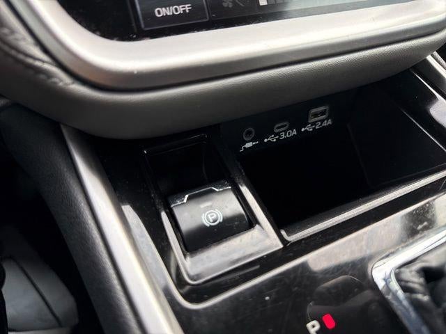 2023 Subaru Outback Limited XT CVT