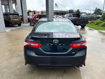 2018 Toyota Camry SE Auto