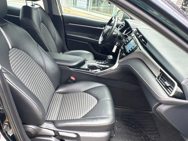 2018 Toyota Camry SE Auto