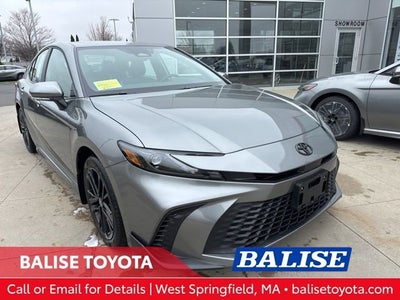2026 Toyota Camry SE AWD