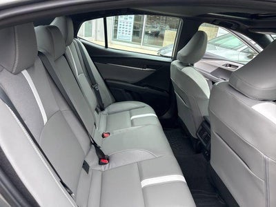 2026 Toyota Camry SE AWD
