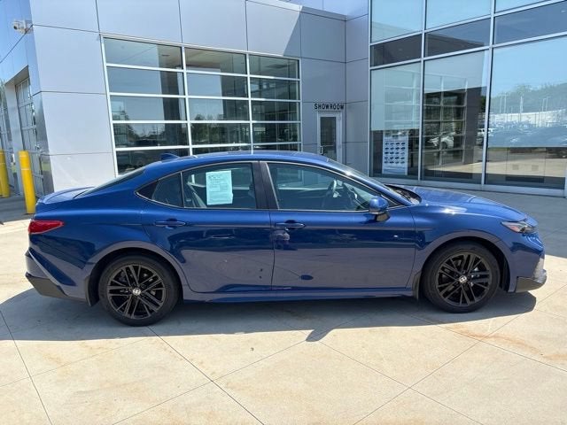 2025 Toyota Camry SE AWD