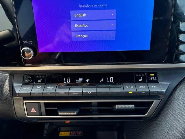 2025 Toyota Camry SE AWD