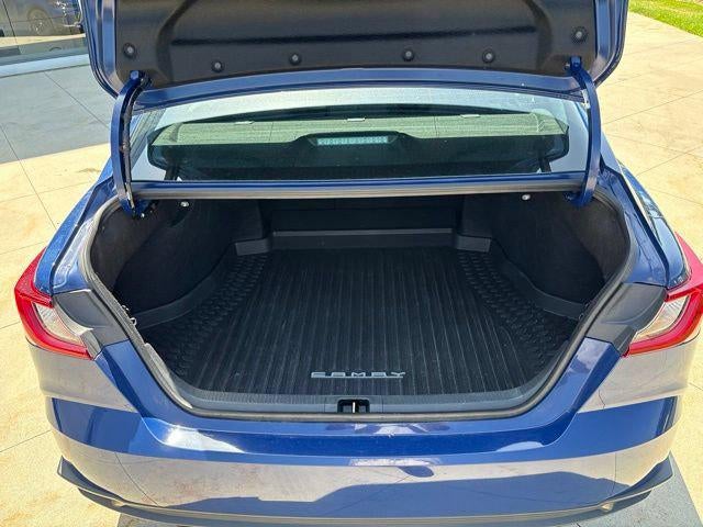 2025 Toyota Camry SE AWD