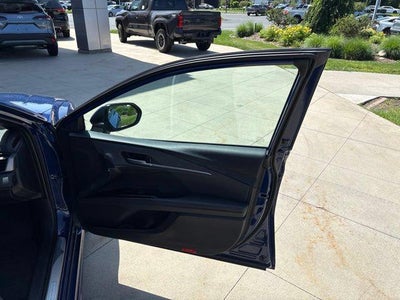 2025 Toyota Camry SE AWD