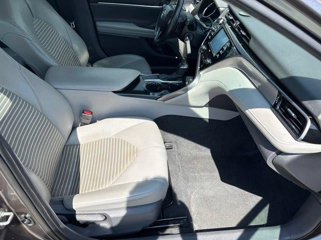 2020 Toyota Camry SE Auto