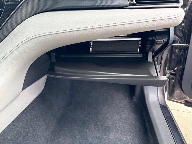 2024 Toyota Camry SE Auto