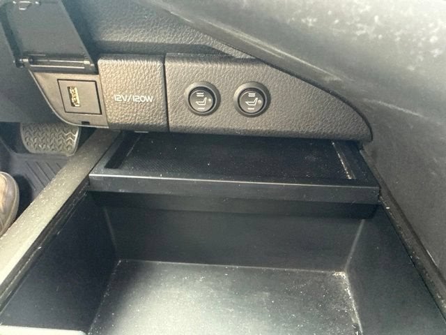 2021 Toyota Camry SE Nightshade Auto AWD